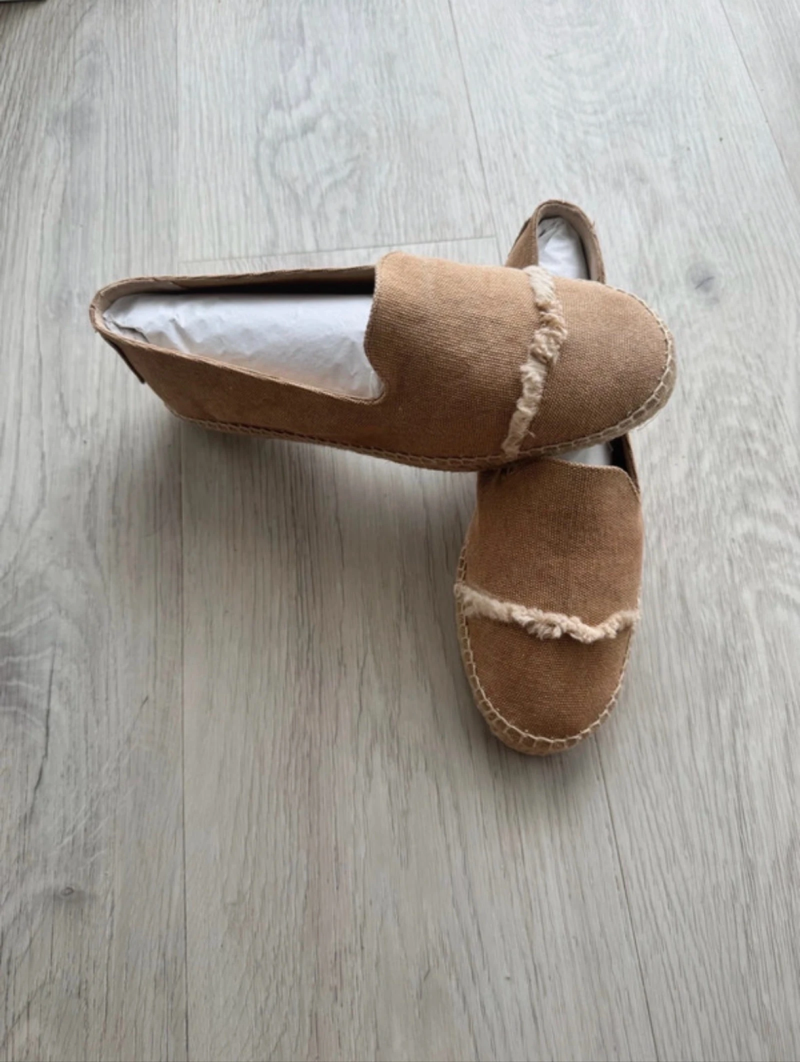 Castañer Alpercatas/Espadrilles Bege – Tam. 36 –Novas  – photo 2